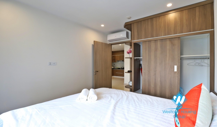 One bedroom apartment + 1 small bedroom for rent at S2-09 Vinhome Ocean Park Gia Lam